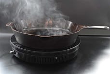 Why You Don't Really Need to Season Your Cast-Iron Pan « Food Hacks ::  WonderHowTo